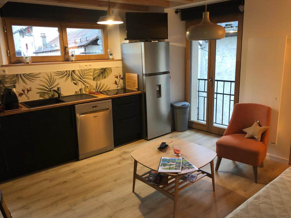 La Maison De La Montagne Le Bourg-dʼOisans Εξωτερικό φωτογραφία
